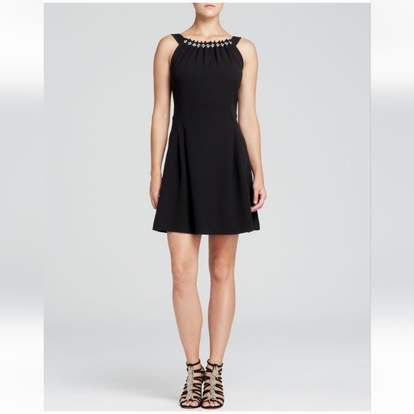Tory Burch Sheila Dress - Picture 1 of 12